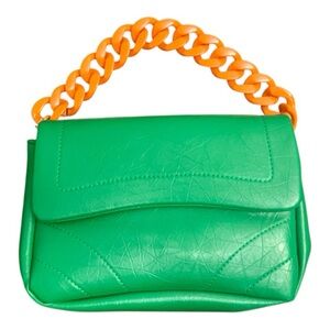 ✨NEW✨ Green Vegan Leather Crossbody Bag w/Orange Chain Strap